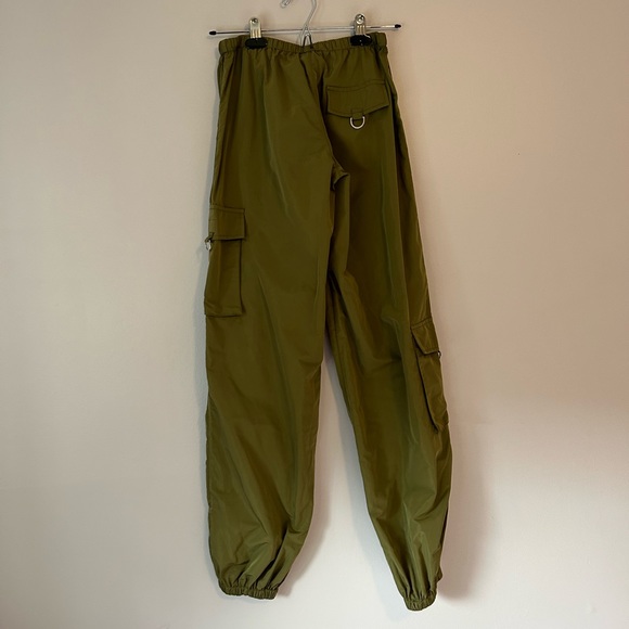 Tiger Mist ‘Trinity’ Nylon Cargo Pants - Picture 4 of 5